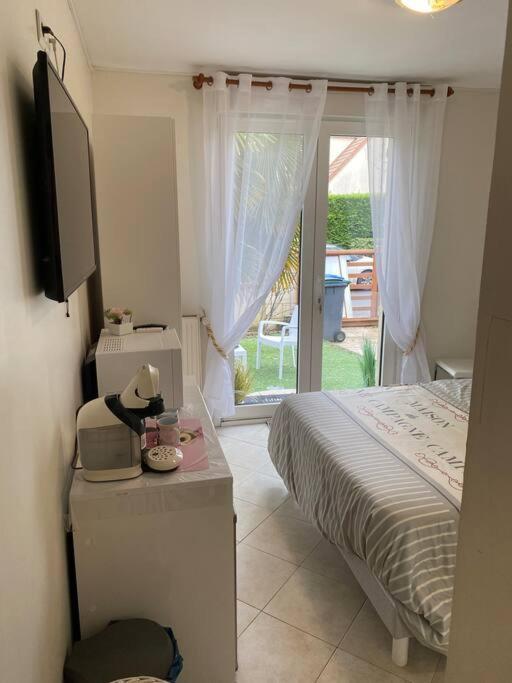 Chambre Avec Entree Independante Situation Ideale เซร์ริส ภายนอก รูปภาพ